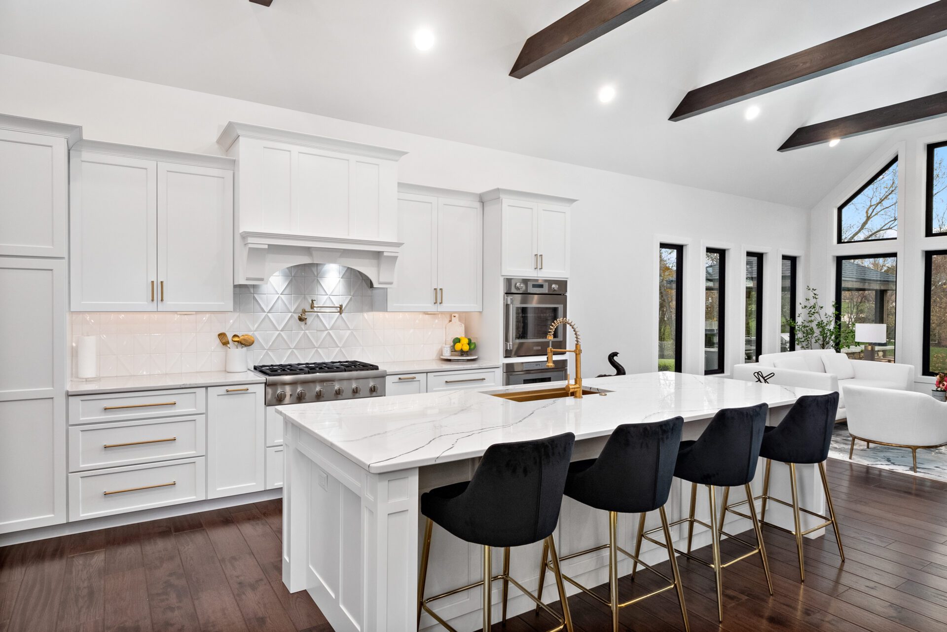 A modern kitchen featuring custom Shiloh cabinets.