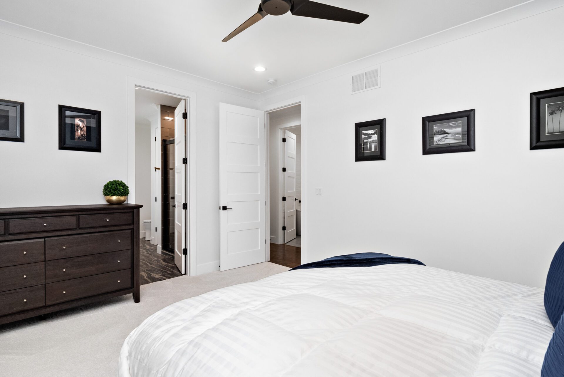 Bedroom two en-suite